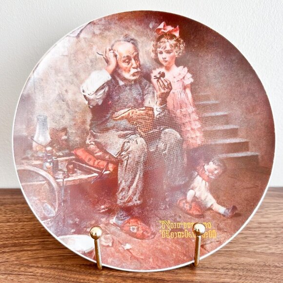 Norman Rockwell “The Cobbler” 1978 Plate – Knowles Heritage Series T874 - Picture 2 of 4